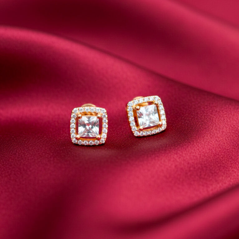 Classic Square Solitaire Studs